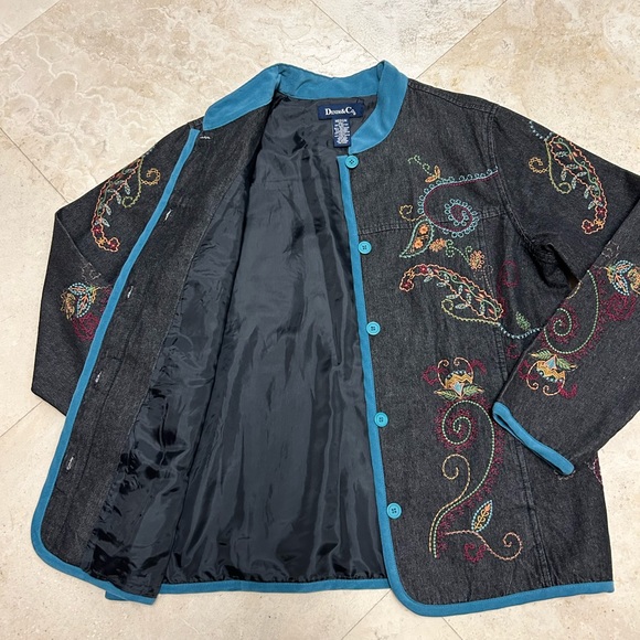 Denim & Co Embroidered Jeans Jacket - Picture 3 of 9